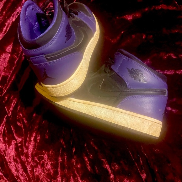 Purple and Black Jordan 1 - Picture 2 of 2